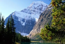 山东、陕西队携手挺进十五运会女篮U18组正赛2025-03-19.